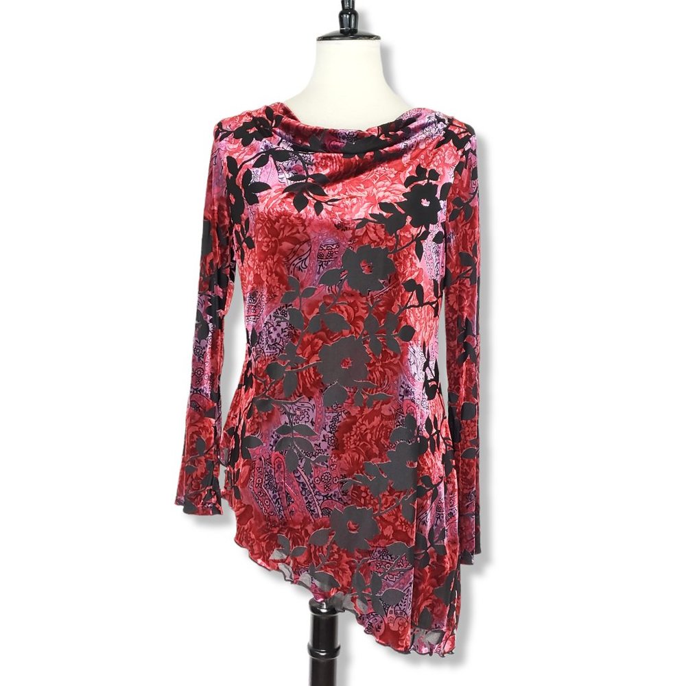 Notations Y2K Era Asymmetrical Red & Black Crushed Velvet Floral Top Medium